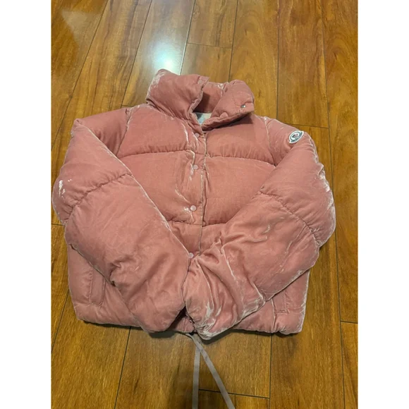 Women's Moncler Pink Velvet Puffer Jacket Size S with Beige Lining - Picture 1 of 13